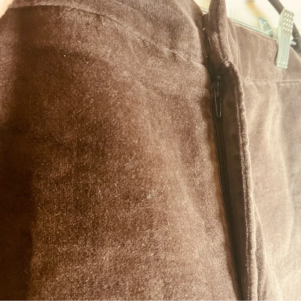 Zara Faux Suede High-Waisted Mini Shorts - Chocolate Brown - Size XXL - Image 4