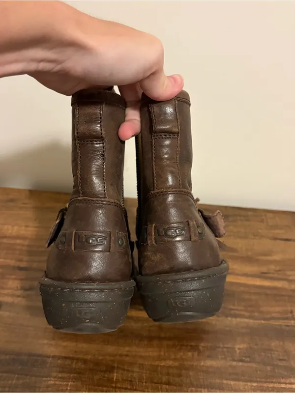 Ugg Bryce Brown Leather Moto Boot size 8 - Image 6