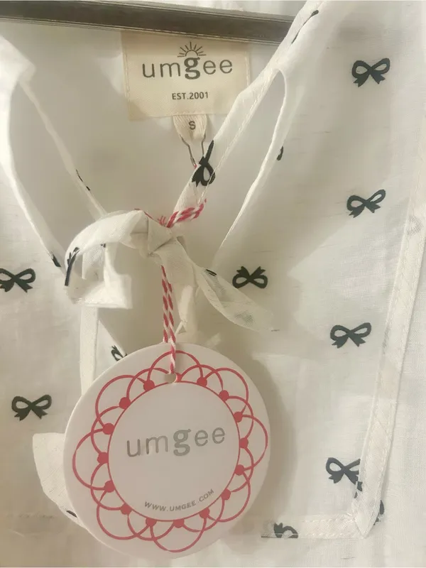 Umgee Off White Dress with Bow Print Size Small - Image 4
