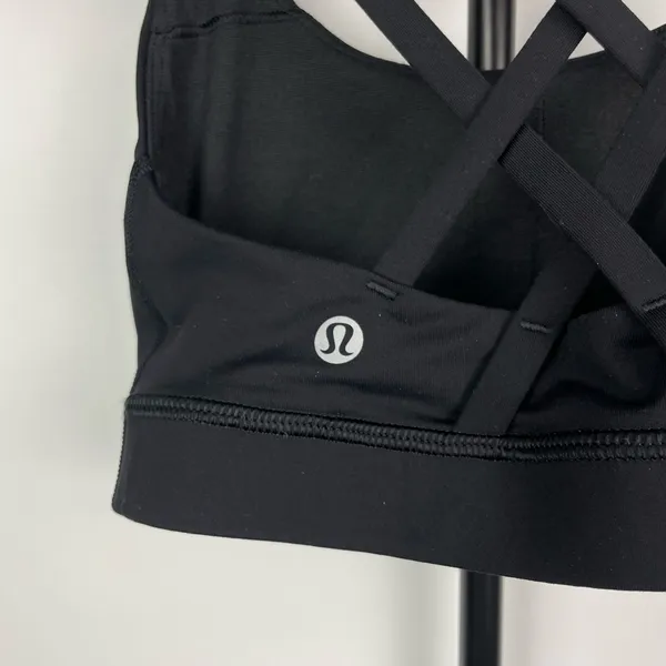 Lululemon Black‎ Energy Criss Cross Back Sports Bra Size 2 - Image 5