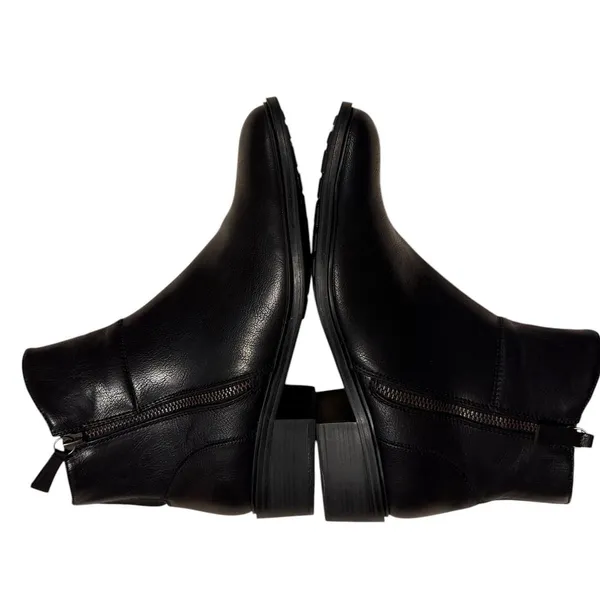 Baretraps Alona Black Ankle Boots Womens 8M Low Block Heel Booties BTF24-11190 - Image 5