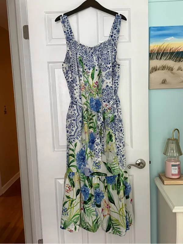 Anthropologie Maeve Bouquet Flounced Maxi Dress - Image 2