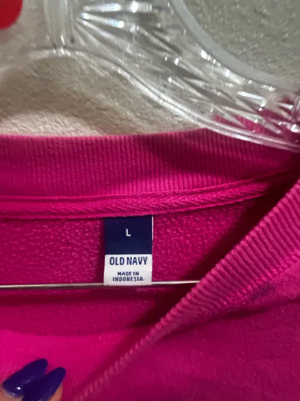 Old Navy Sweatshirt - Image 2