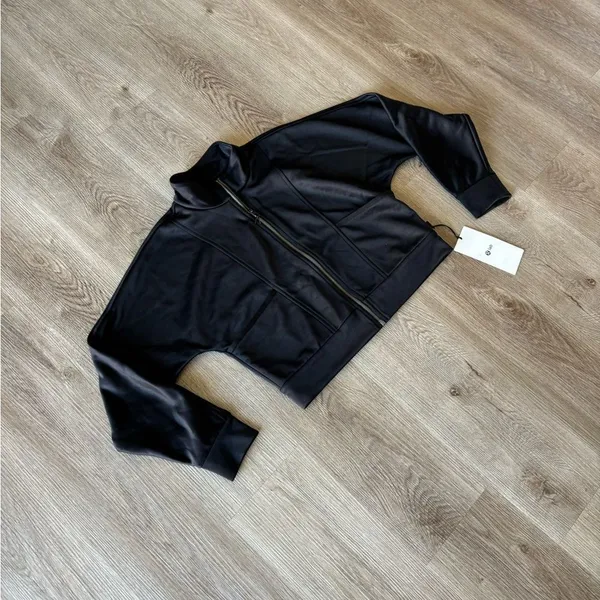 NWT Lululemon Lab W Fleece Track Jacket - Image 6