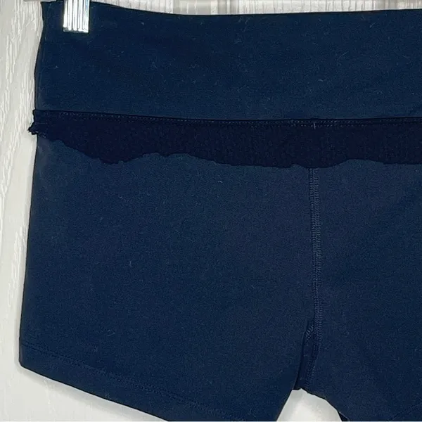 Patagonia Black Short Athletic Shorts Lace Trim Size S - Image 5