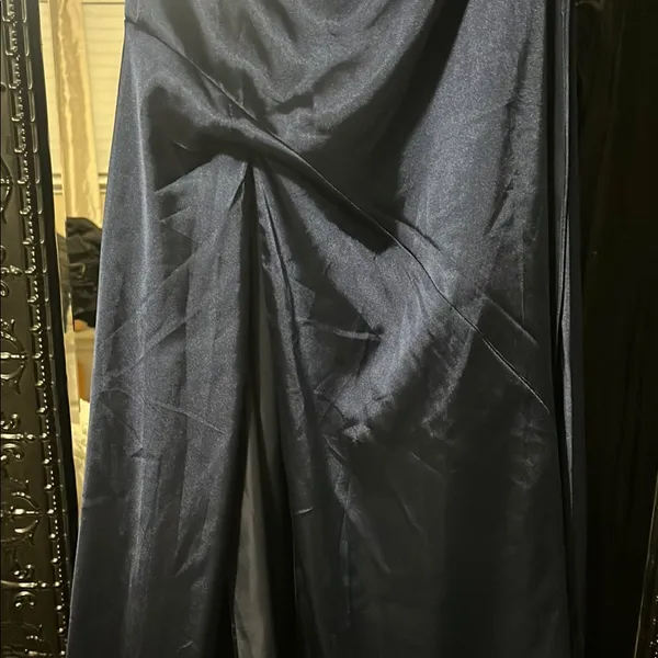 Blue Ruched Backless Spaghetti Strap Gown Size 6 - Image 2