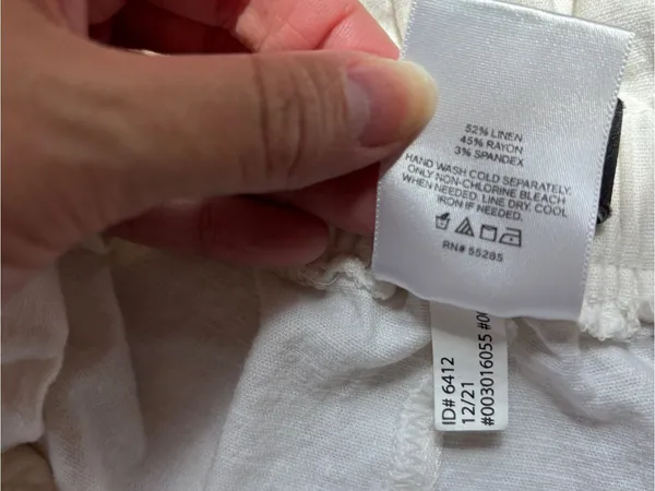 Express Solid White Linen Blend Elastic High Waist Shorts - Image 5