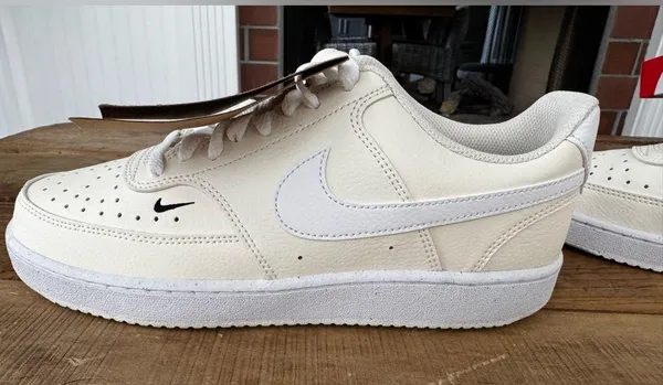 NEW IN BOX Women’s Nike Court Vision Lo NN low ~ white/pale-ivory-black ~ 10 - Image 2