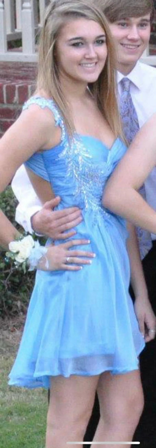 La Femme Blue Formal Dress - Image 3
