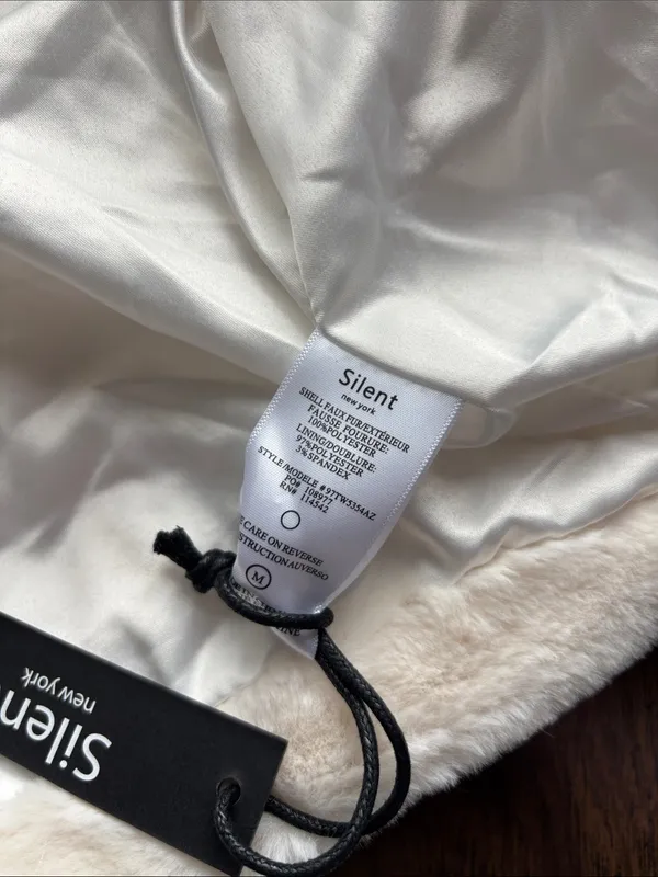 NWT Silent New York Faux Fur Jacket Size Medium Open Front Light Cream Cozy Chic - Image 11