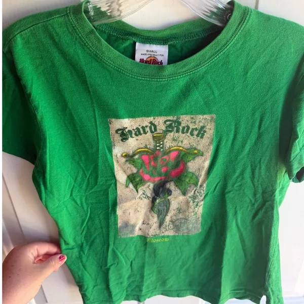 VIntage Y2K Hard Rock Cafe Moscow Green Graphic Print Short Sleeve Baby Tee S - Image 2