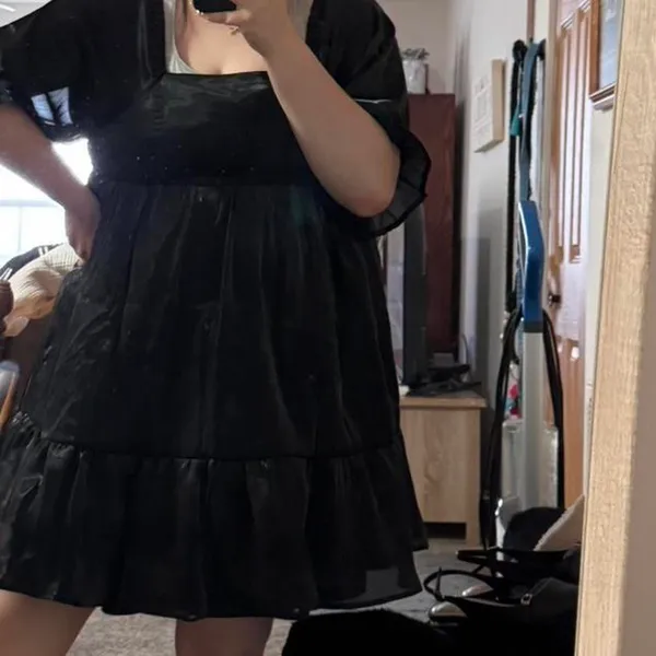 Black boutique in bloom mini dress - Image 8
