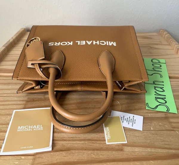 Michael Kors Purse - Image 5