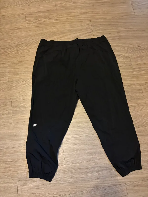 Fabletics Black Joggers - Image 4