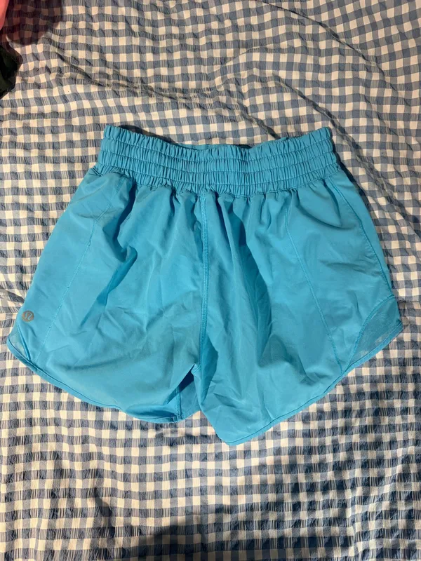 Lululemon shorts hotty hots - Image 2