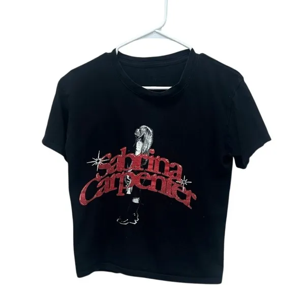 Sabrina Carpenter Black Graphic Tee size M Size M - Image 2