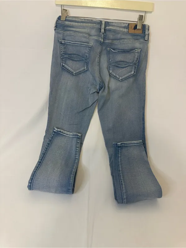 Abercrombie & Fitch Light Blue Skinny Jeans - Image 2