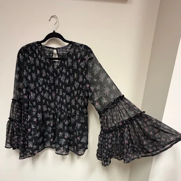 American Eagle Dark Floral Smocked Bell Sleeve Top Whimsigoth Fairy 70s Blouse M - Image 9