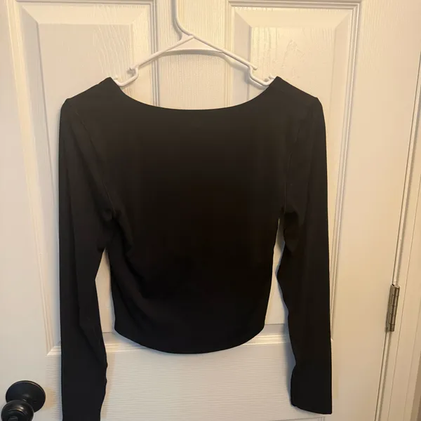 Aerie OFFLINE Black Long Sleeve Scoop Neck Active Top - Image 2
