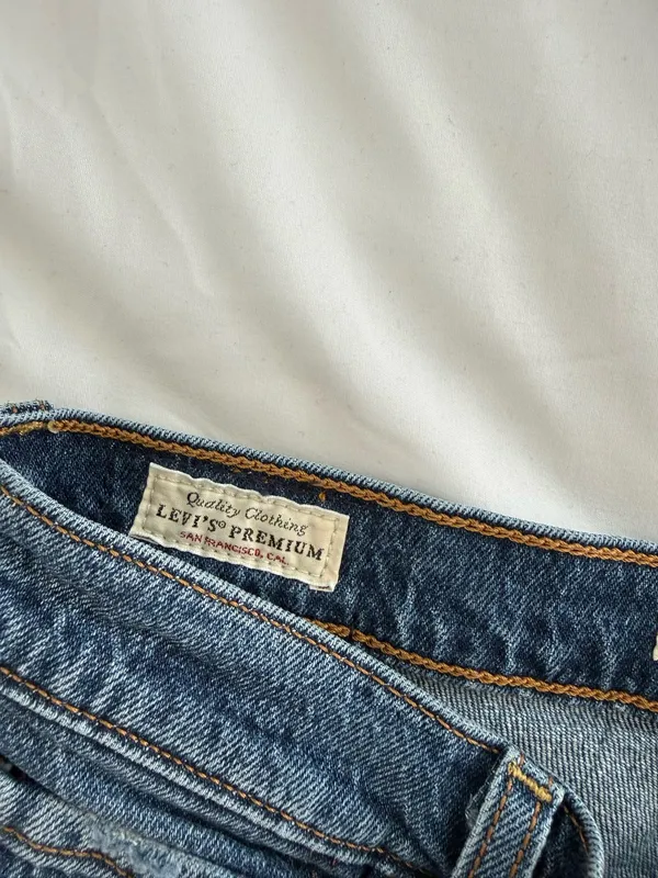 Levi’s Jeans - Image 3