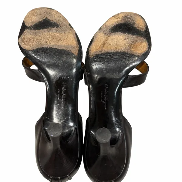 Salvatore Ferragamo Black Leather Pumps Heels Sandals Shoes 9.5 - Image 12
