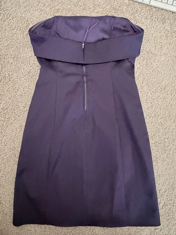 Aritzia Shimmer Tube Satin Dress Ten - Image 4