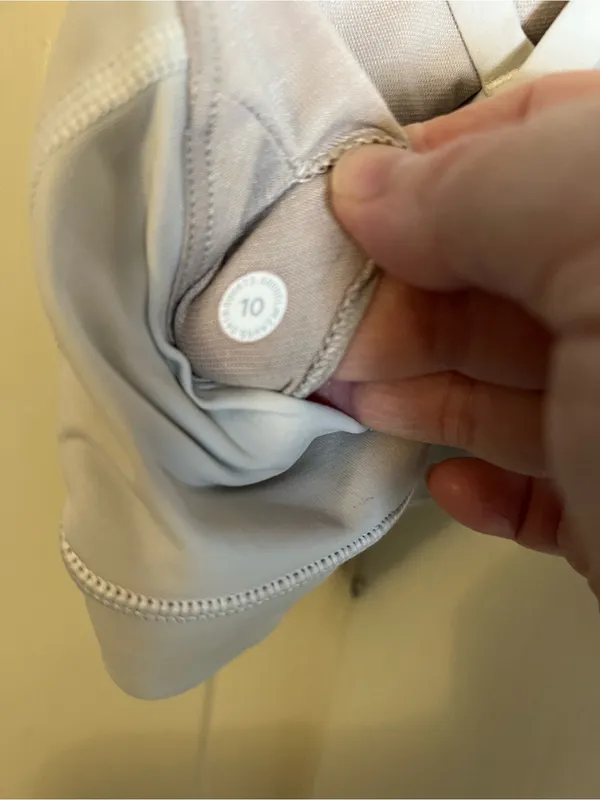 lululemon Energy Longline Bra Medium Support, B–D Cups White 10 - Image 3
