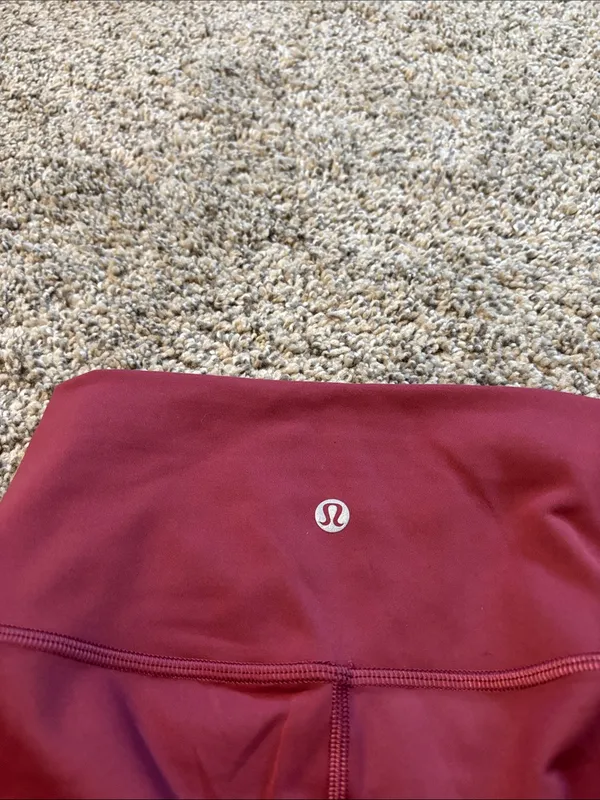 Lululemon Wunder Train High-Rise Tight 25" size 4 - Image 4