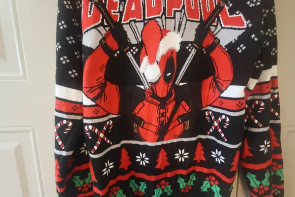 Primark deadpool ugly Christmas sweater in black, red and white size medium. - Image 5