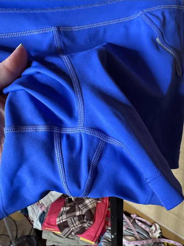 Athleta Cross It Shortie Royal Blue Compression Shorts Size Small - Image 6