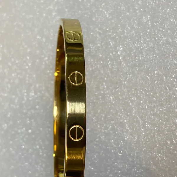 Gold Bangle Bracelet Women 18k Gold Plated Engraved Minimalist Modern NWOT - Image 5
