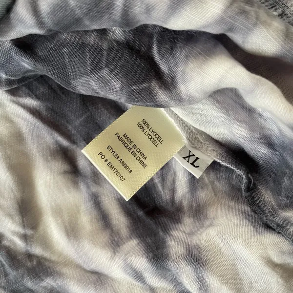 Side Stitch Women's Top Sz XL Tie Dye Tencera Button Front Top Blue A393918 - Image 6