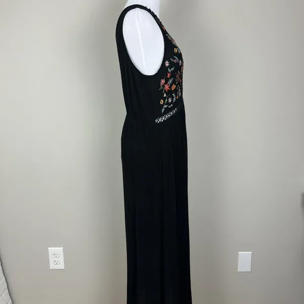 World‎ Market Dress Womens Small Medium Black Embroidered Floral Maxi Boho India - Image 8
