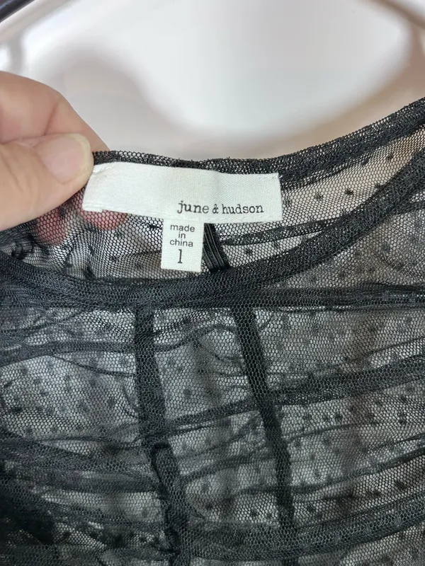 June & Hudson Black Sheer Dotted Mesh Ruched Ruffle Top Size 1 - Image 3