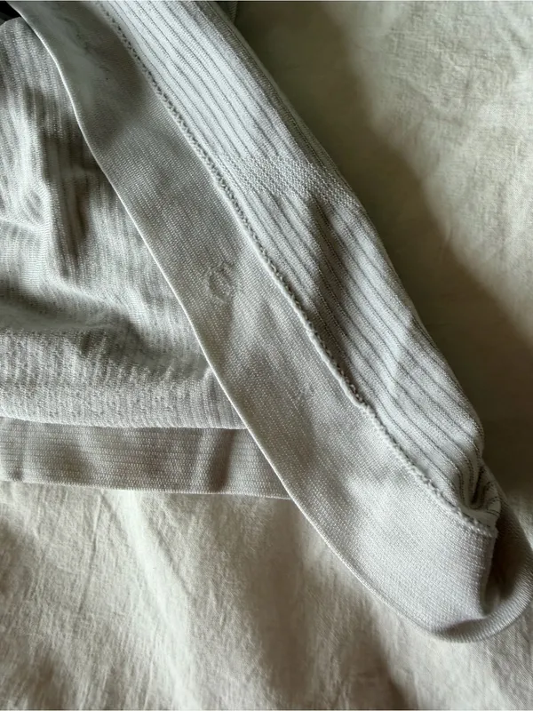 Lululemon Swiftly Cropped Tank Size 6 - Image 3