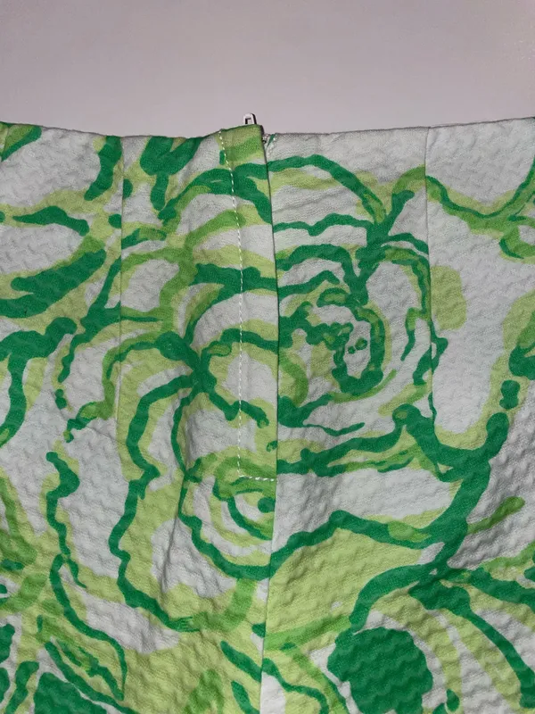 Lilly Pulitzer Liza Shorts - Image 6