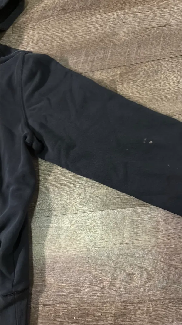 nike sweatshirt size: small - Image 2