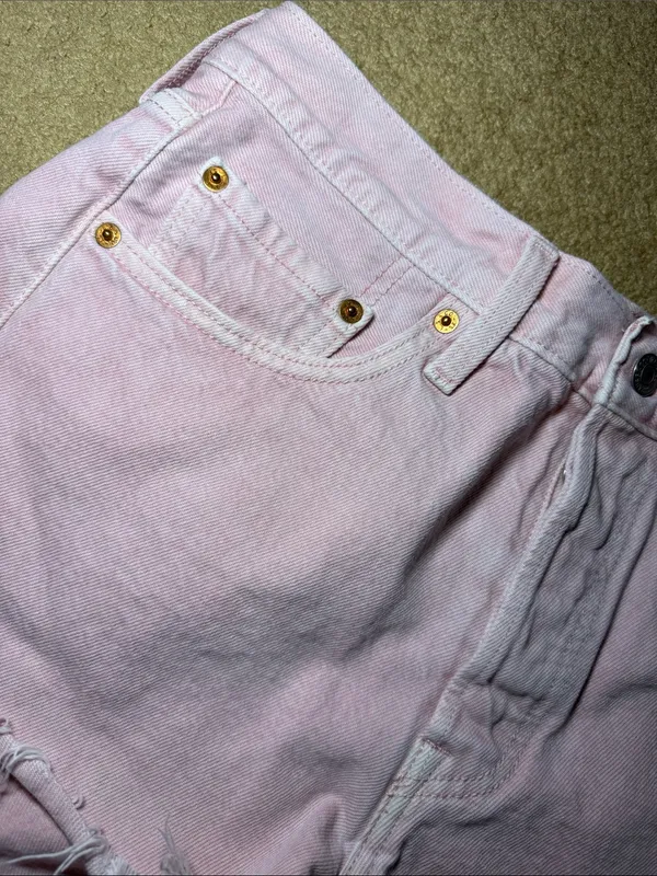 Levi’s 501 Pink Jean Shorts - Image 5