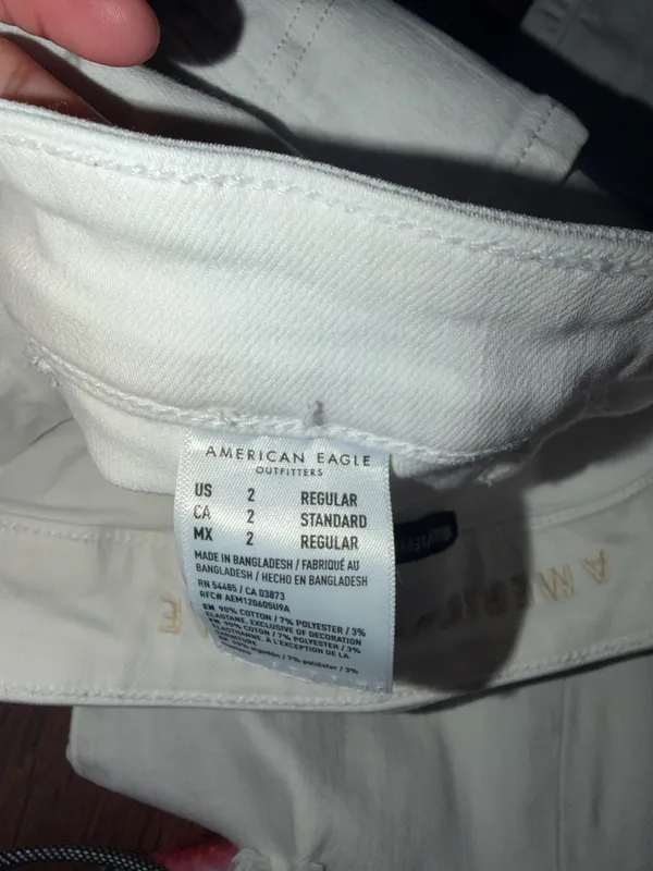 American Eagle Jeans - Image 5