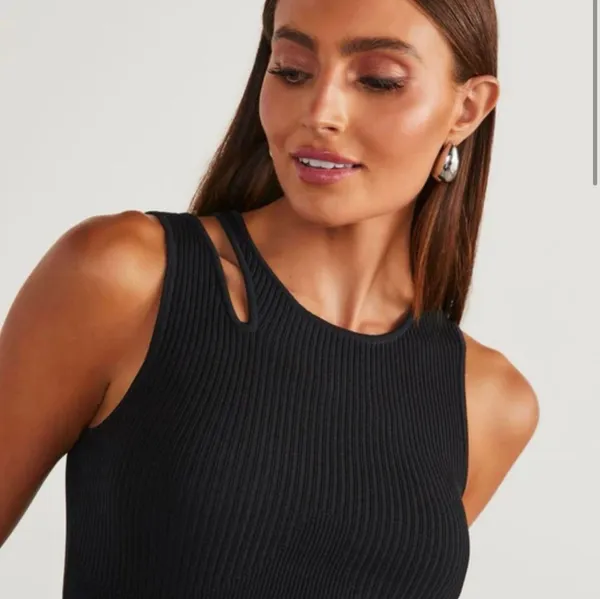 Vici Dress - Image 5