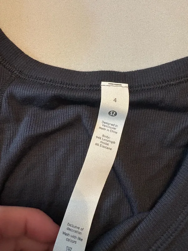 Lululemon ribbed held tight tee - Image 3