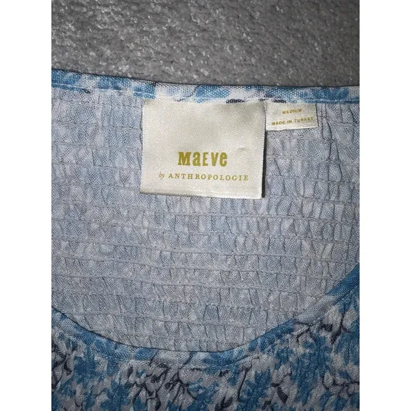 Anthropologie Maeve Ashton smocked peplum top blue‎ floral - Image 4