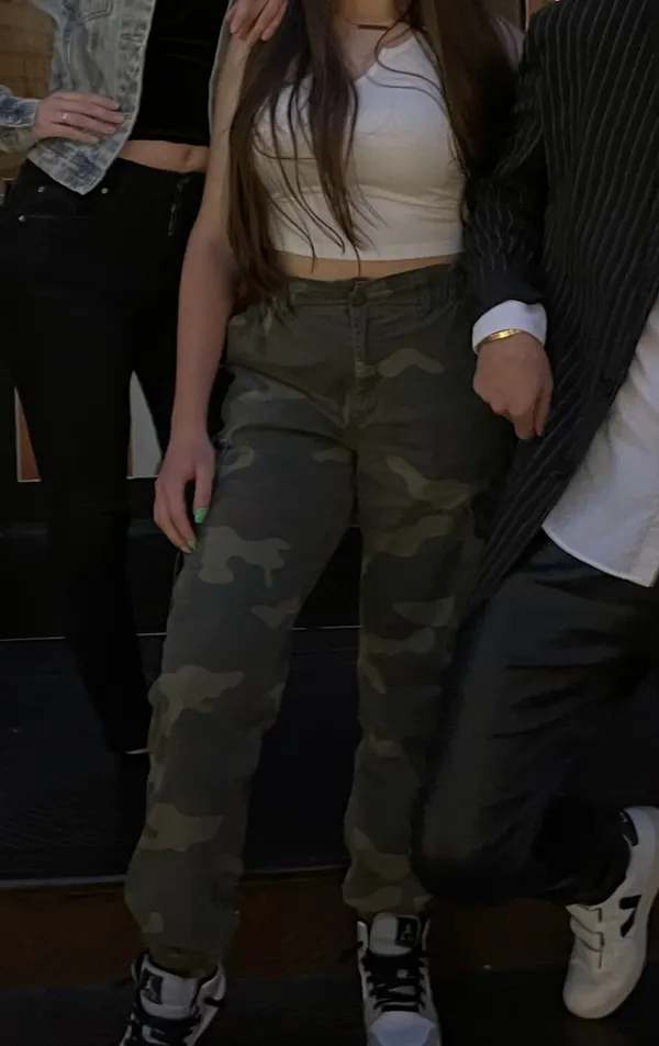 American Eagle Cargo Pants - Image 2