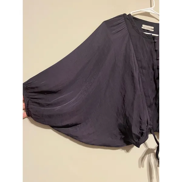 Urban Outfitters Pintucked Cropped Batwing Dleeve Blouse in Eggplant Purple M - Image 4