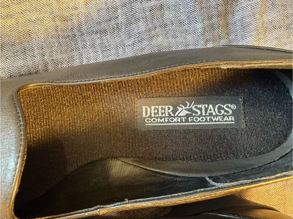 Deer Stags Black Slip-On Comfort Loafers Women’s size 7M - Image 6