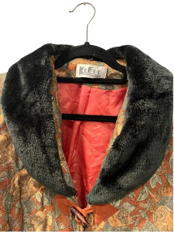 Vtg 80s 90s Kofoo Cropped Tapestry Bomber Jacket Faux Fur Collar Floral Size S/M - Image 4