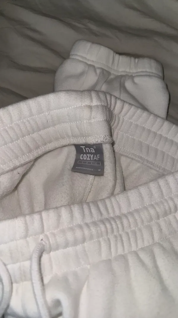 Aritzia TNA - Image 3