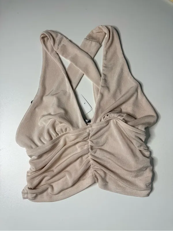 Forever 21 Beige Ruched Halter Cross-Back Crop Top - Image 3