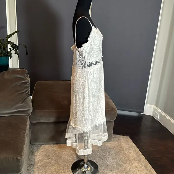 White Floral Lace Mermaid BodyCon Party Dress Sheer RuffleHem Size USXL (tag3XL) - Image 4