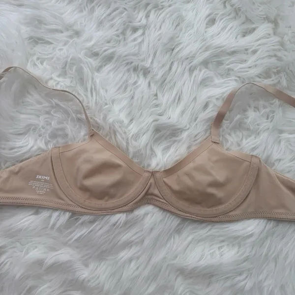 Skims Fits Everybody Unlined Demi Bra Sand Size 30A - Image 7